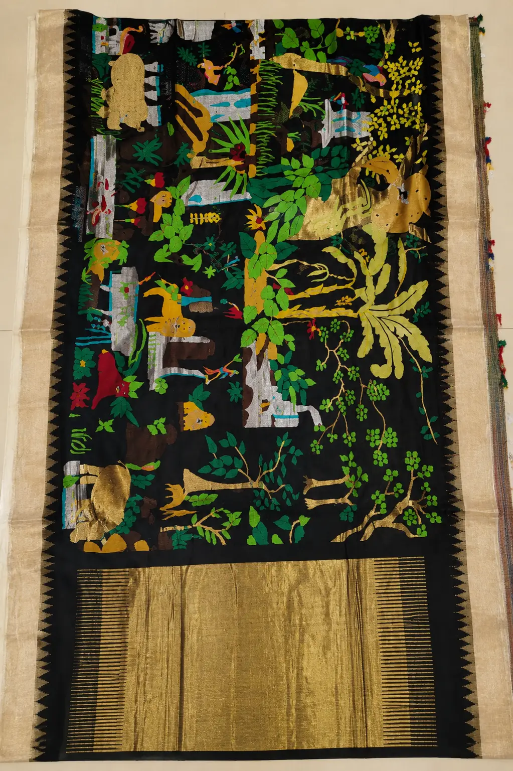 Handcrafted Ponduru Khadi Jamdani All-Over Saree | Black
