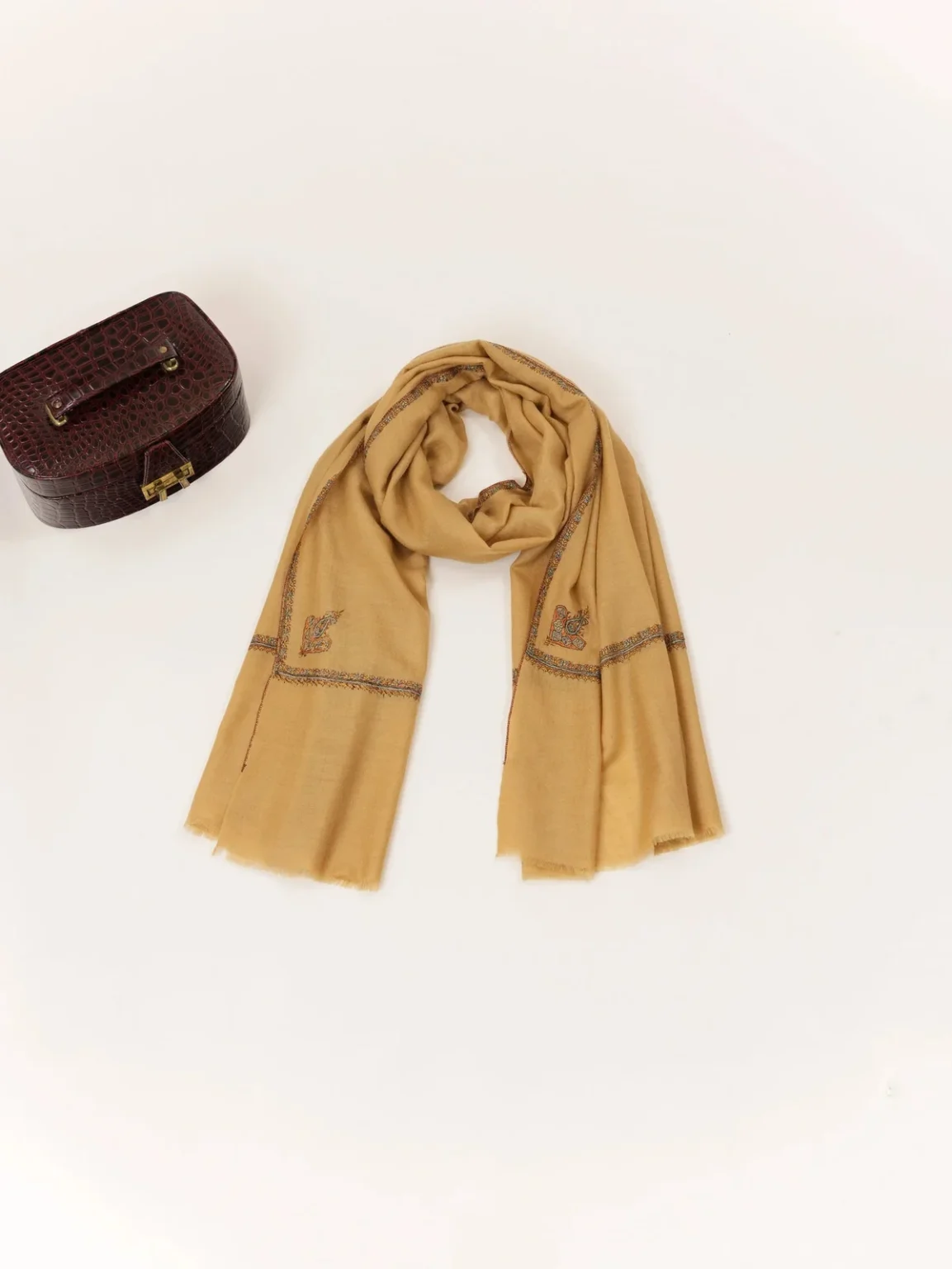 Handwoven Kashmiri Pure Cashmere Scarf with Hashidar Sozni Handwork